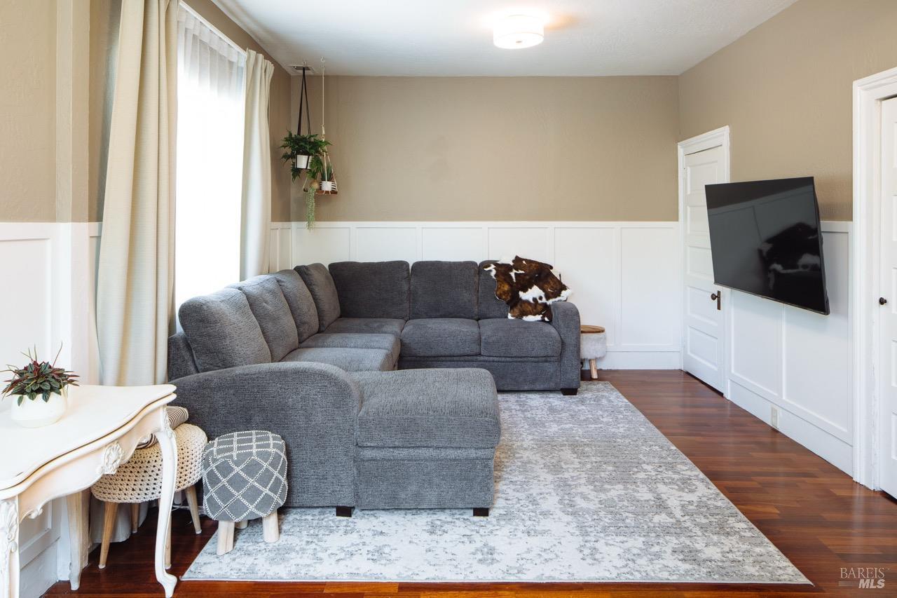 Property photo 43