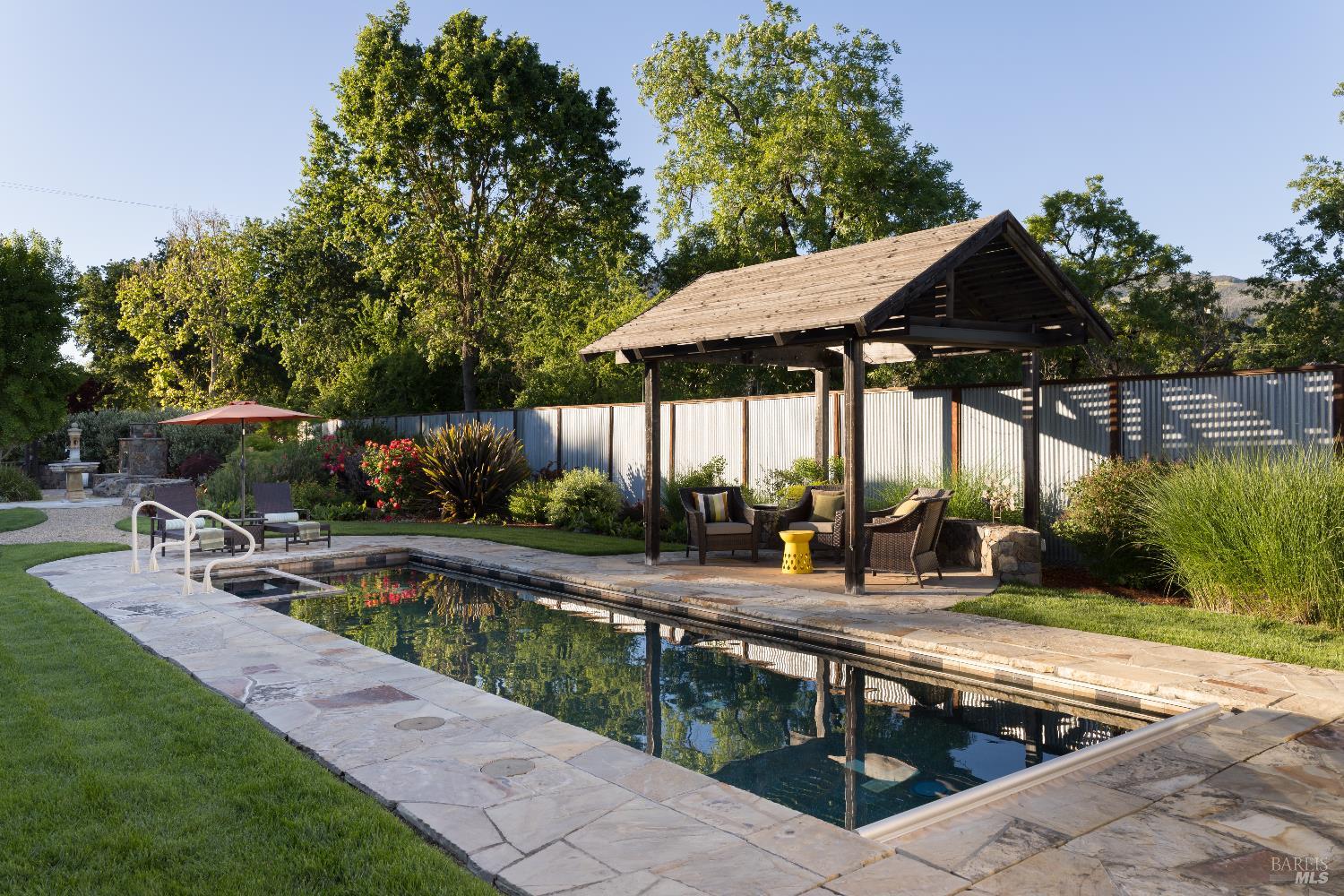 Property photo 28