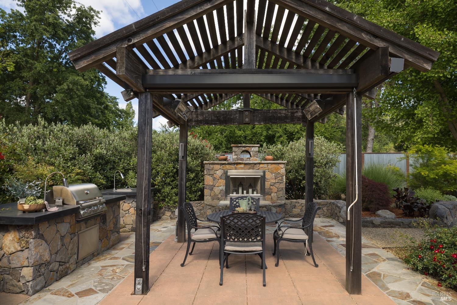 Property photo 31