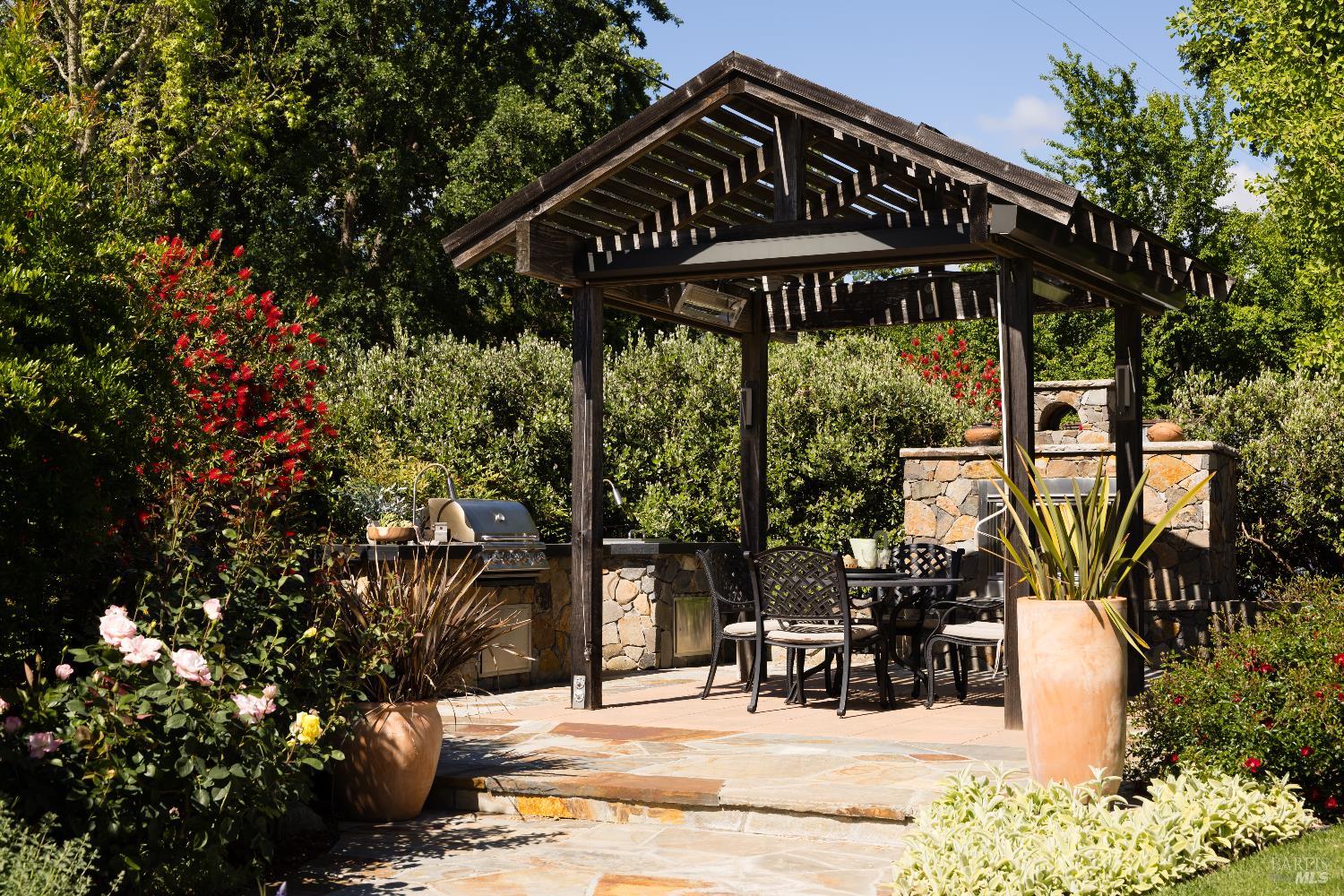 Property photo 33