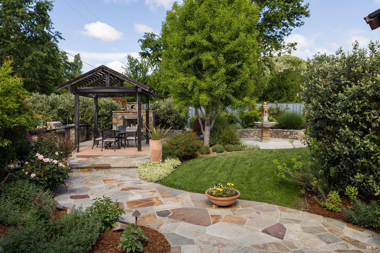 Property photo 35