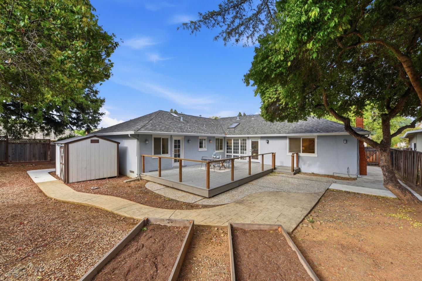 Property photo 32