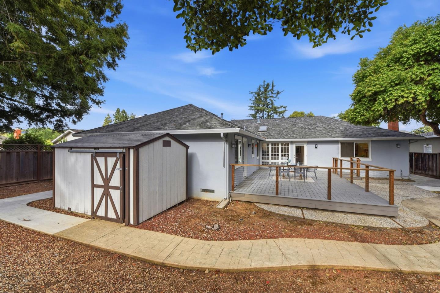 Property photo 33