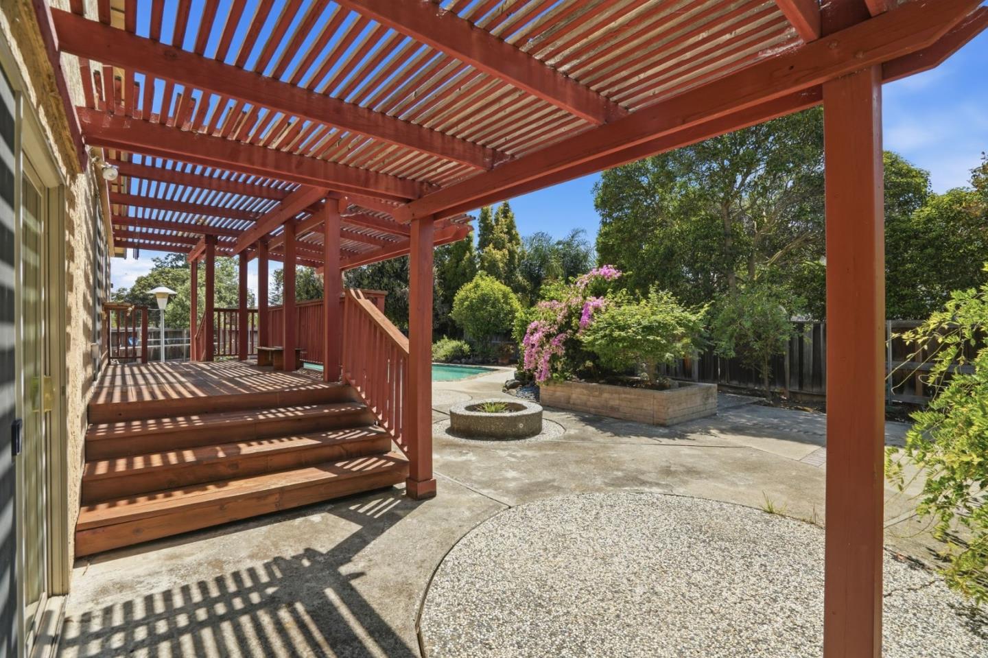Property photo 35