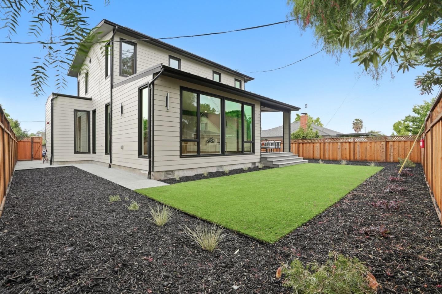 Property photo 43