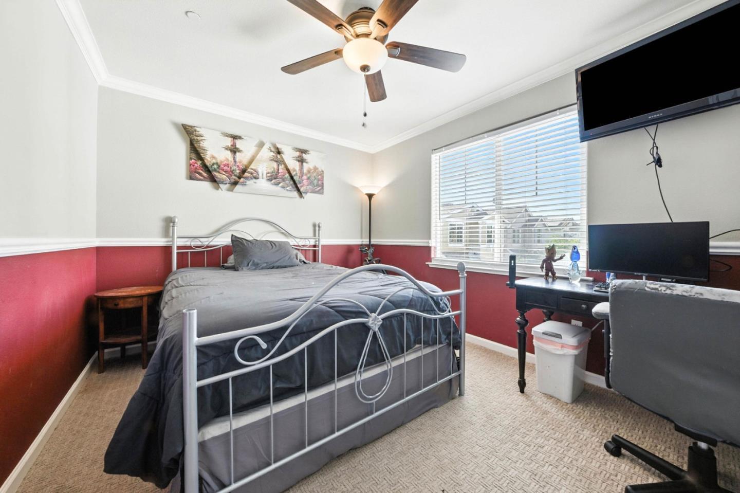 Property photo 28