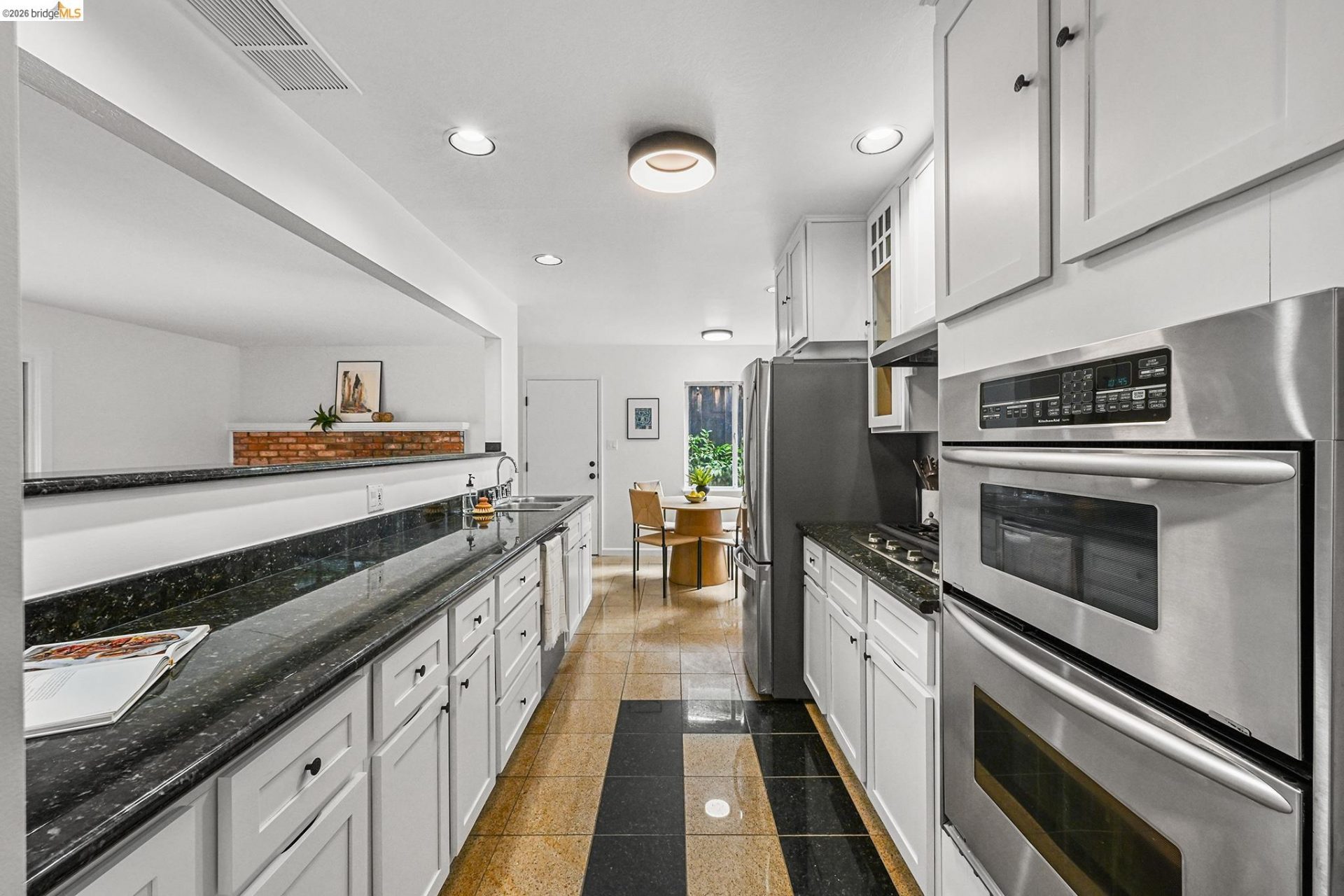 Property photo 25