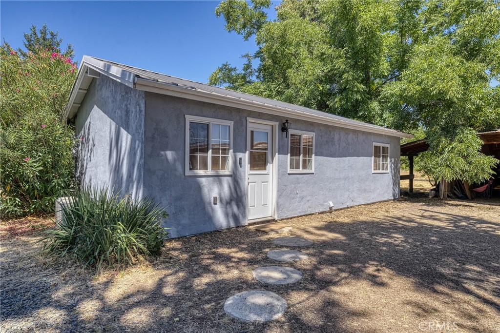Property photo 38
