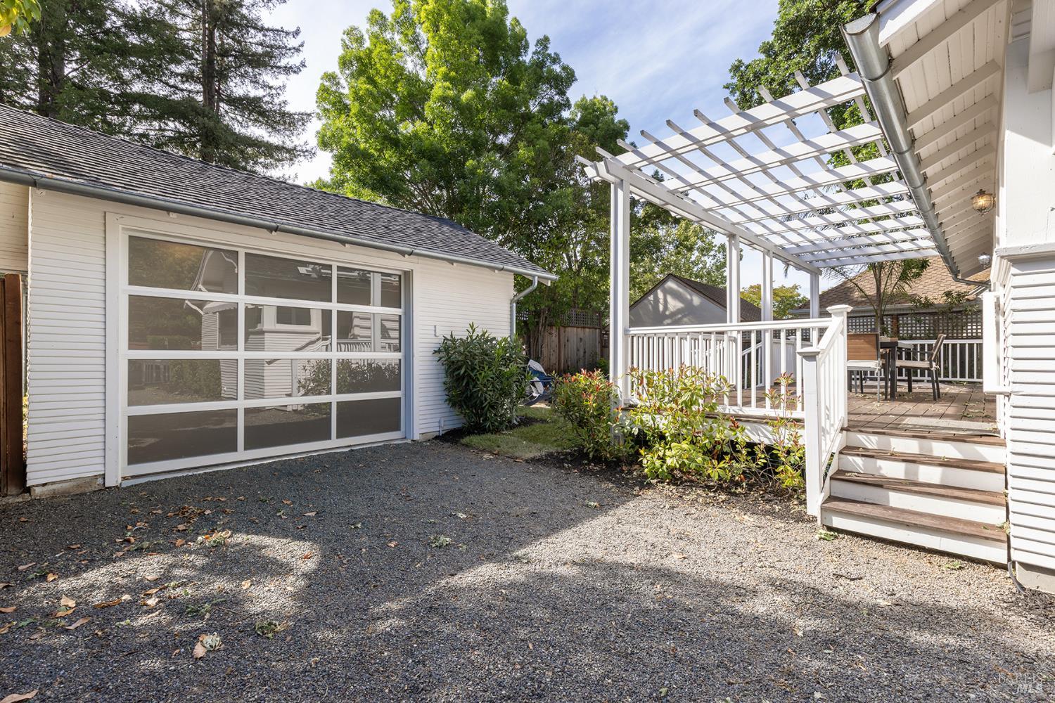 Property photo 38