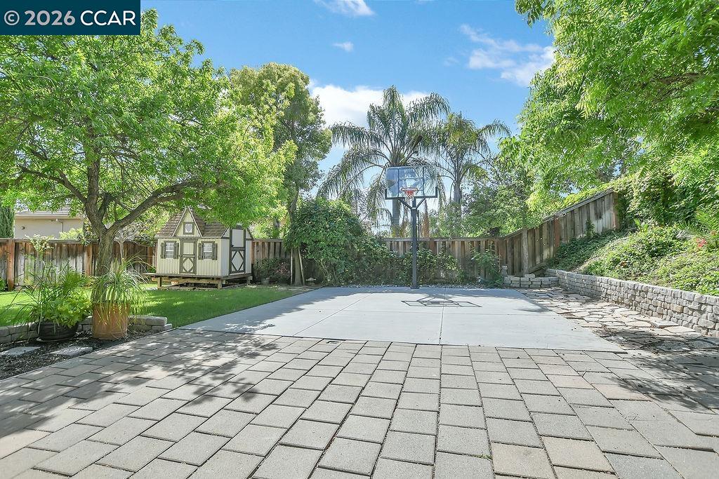 Property photo 46