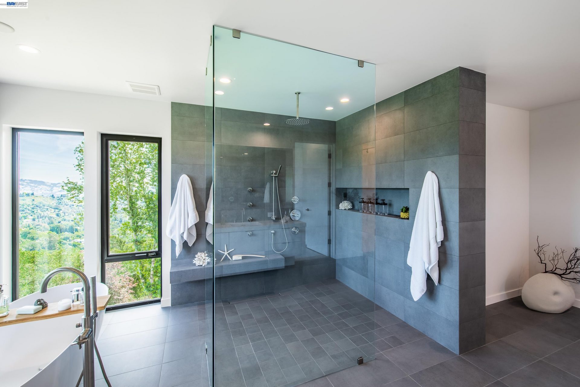 Property photo 50