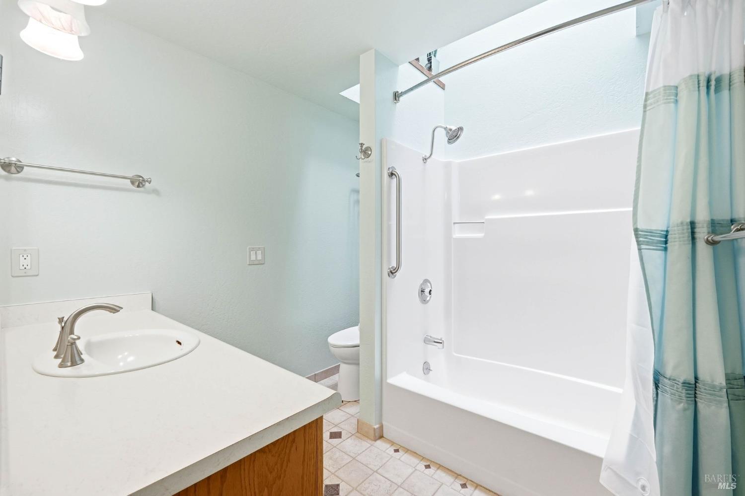 Property photo 44