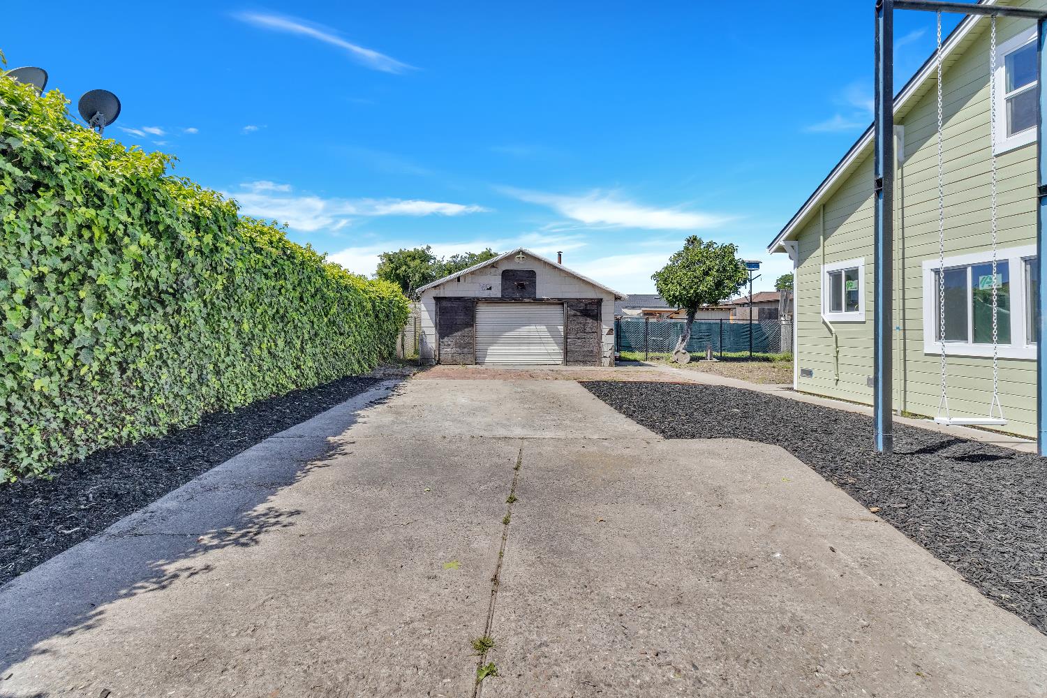 Property photo 36