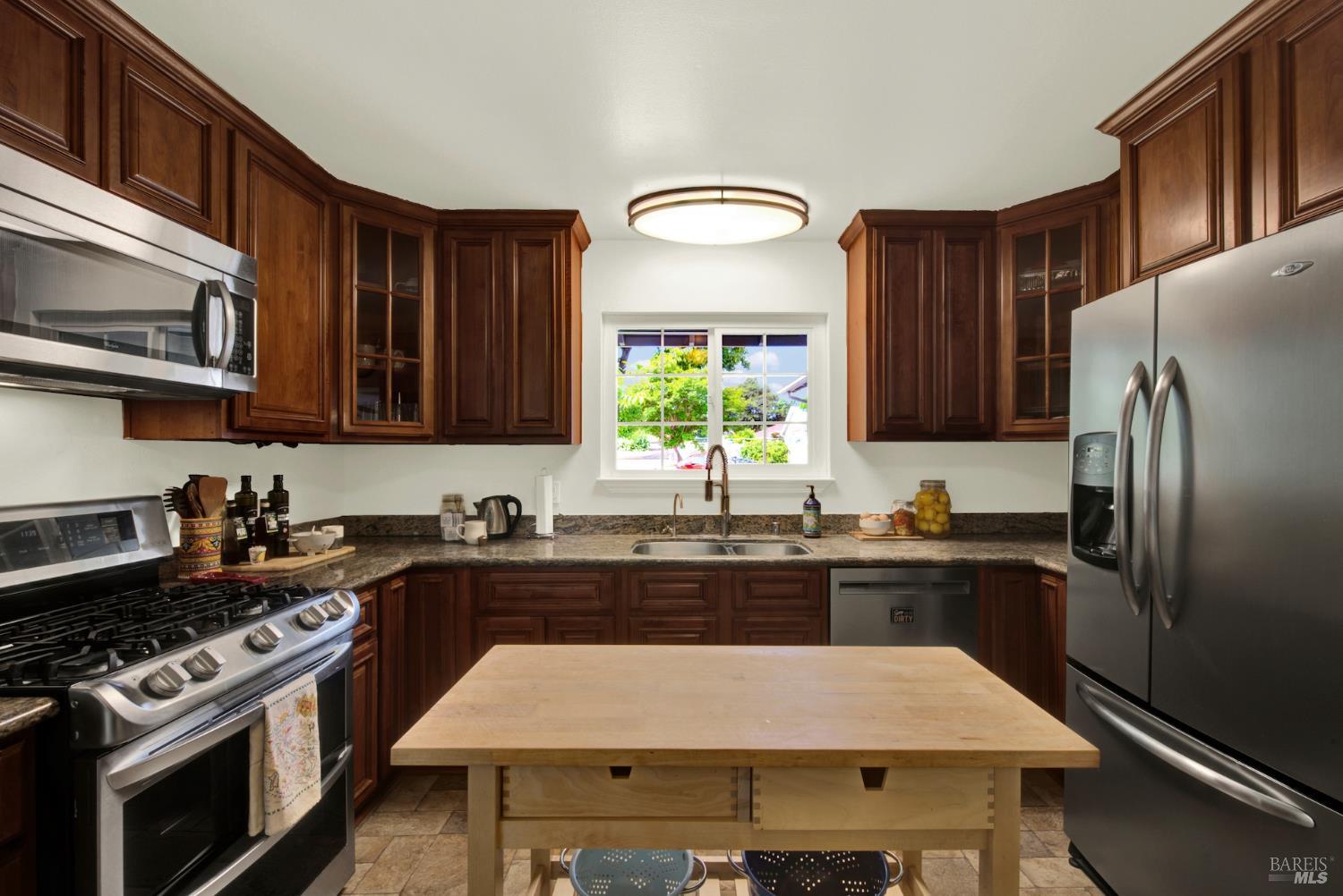 Property photo 24
