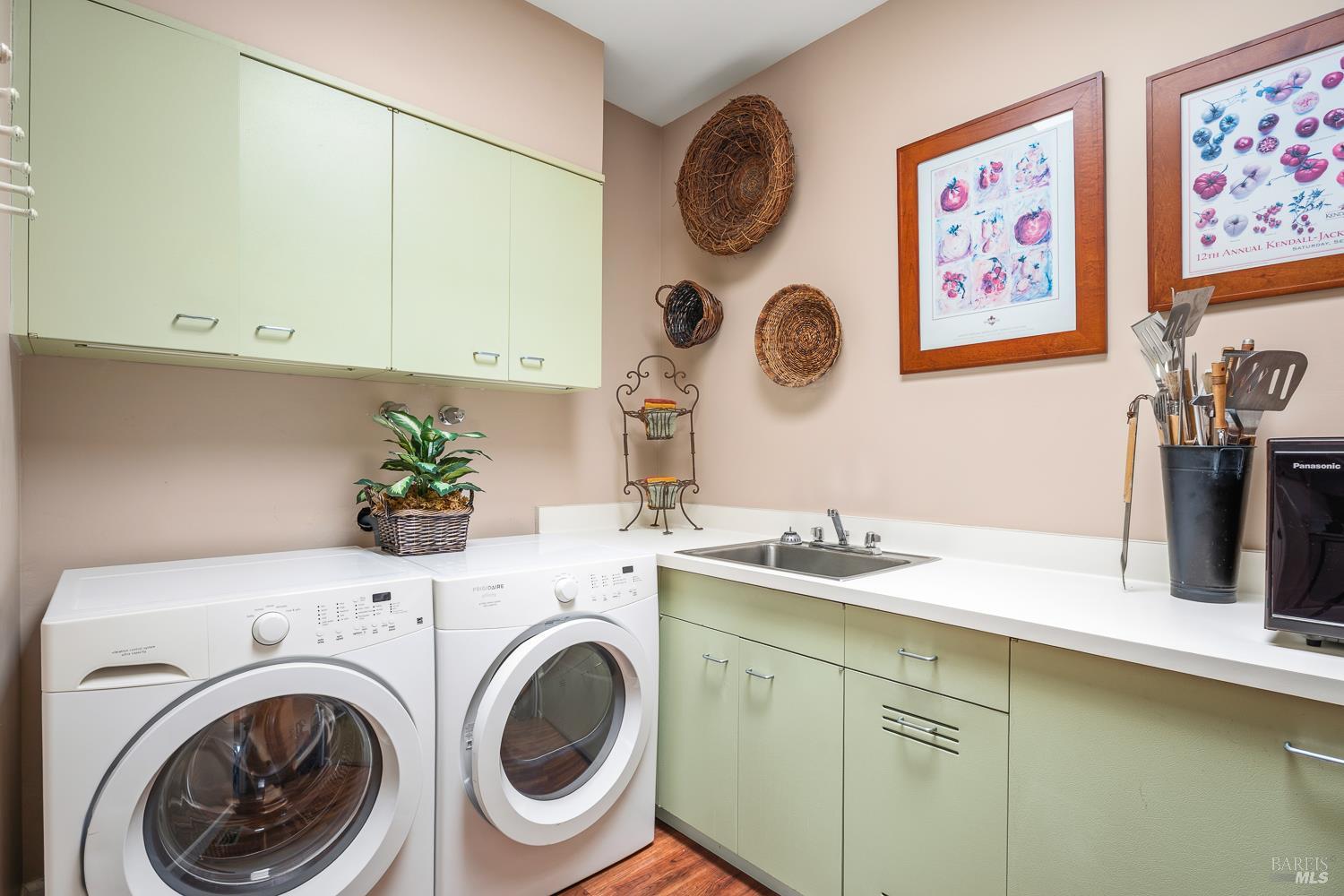 Property photo 38