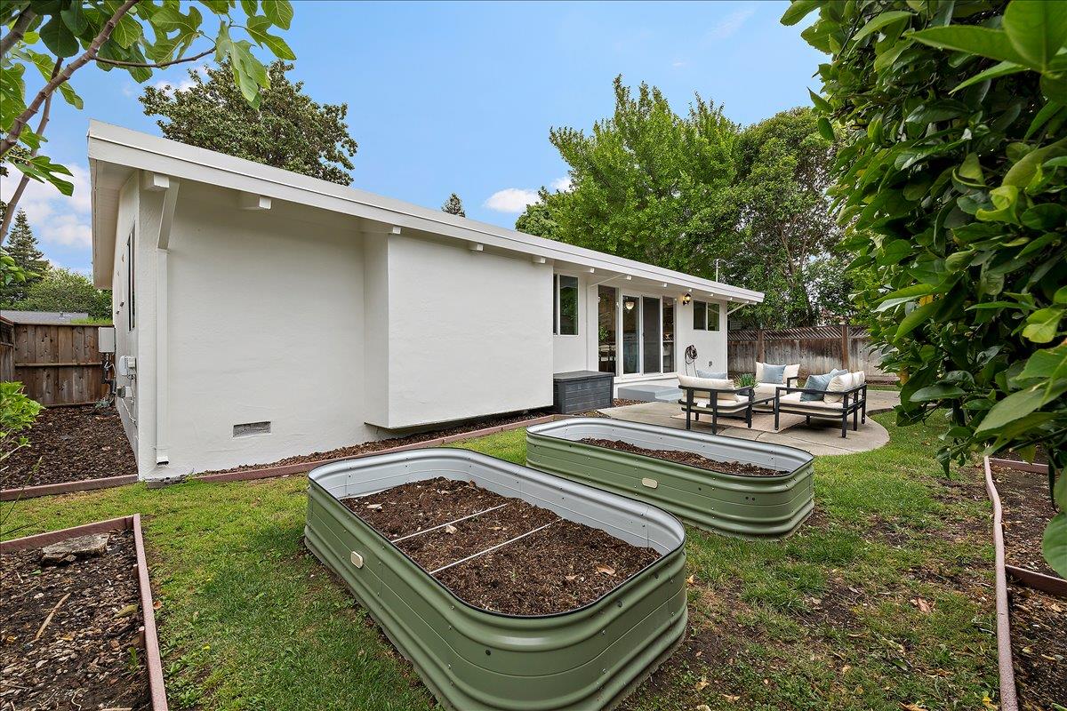 Property photo 32