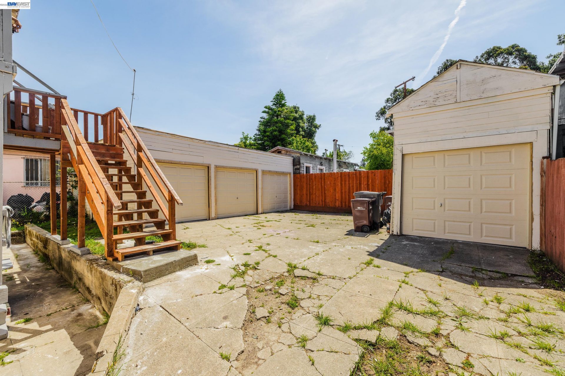 Property photo 32