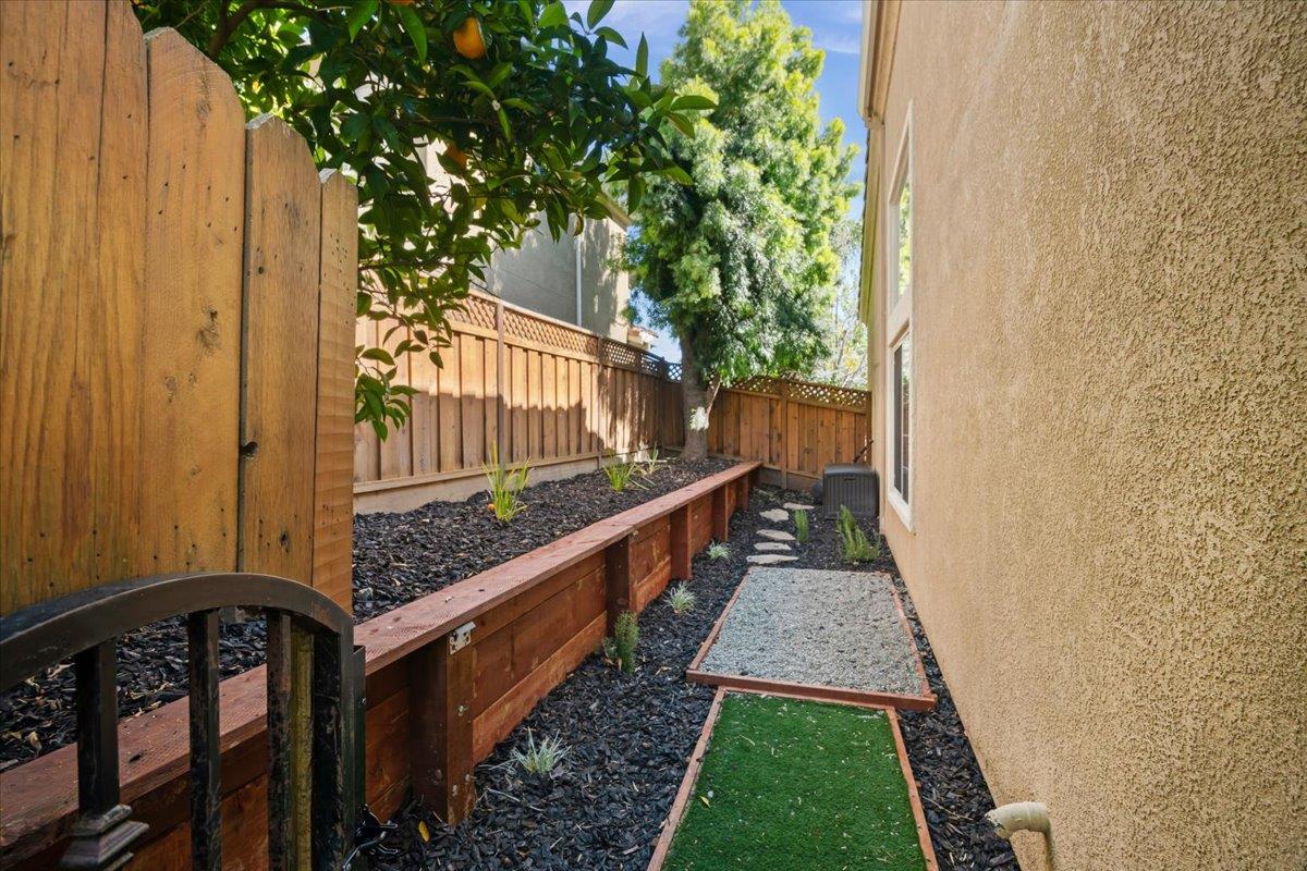 Property photo 42