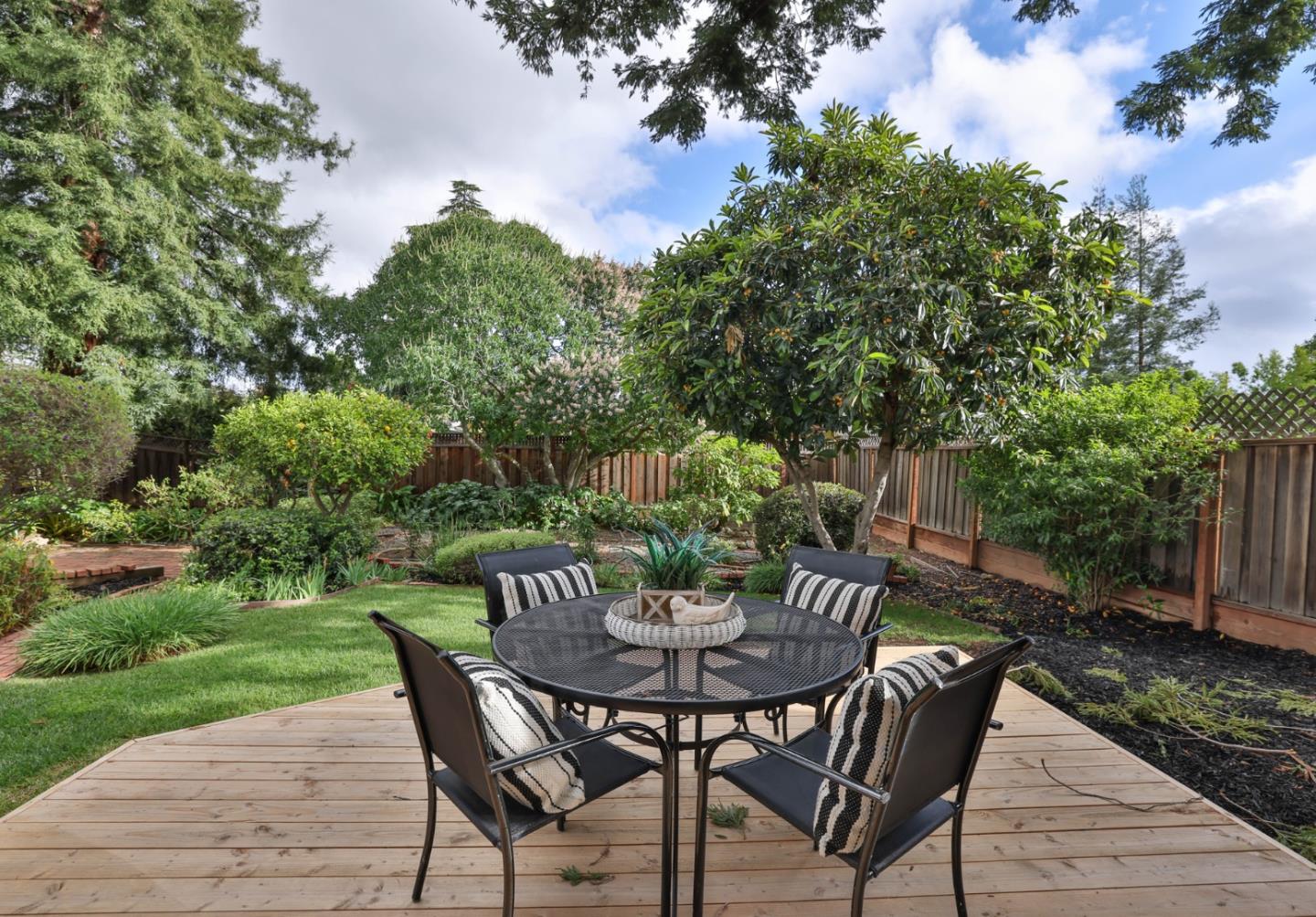 Property photo 28