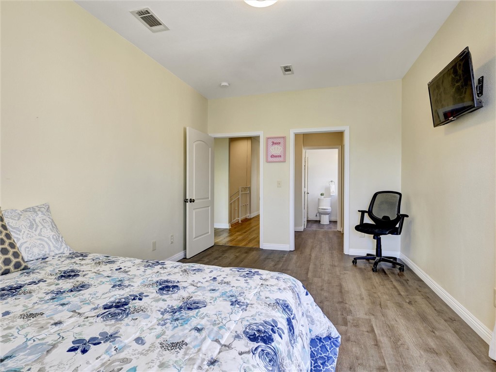 Property photo 30