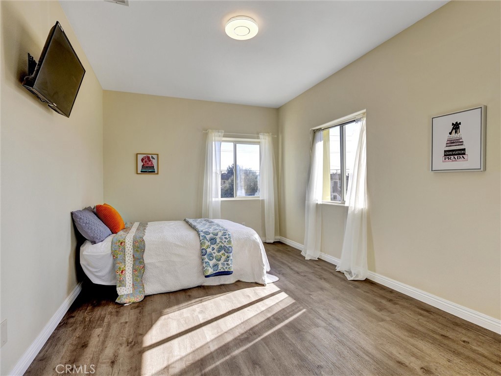 Property photo 33