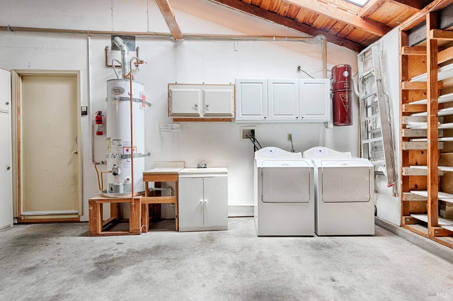 Property photo 32