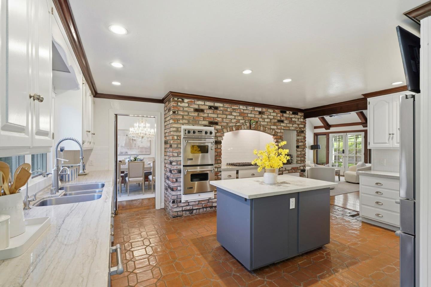 Property photo 28
