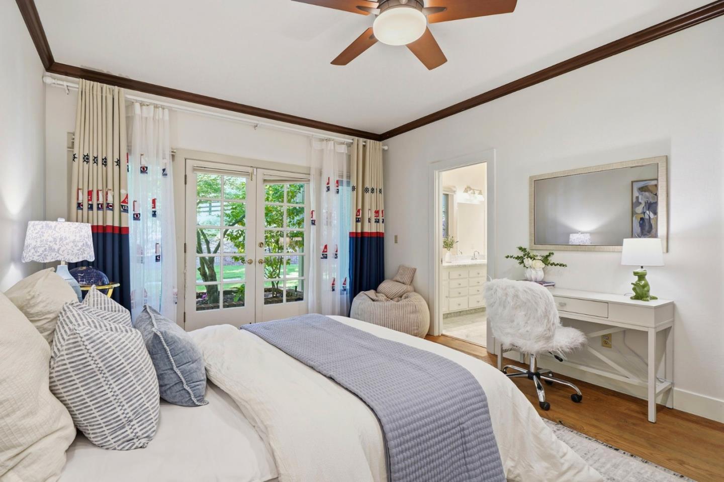 Property photo 44
