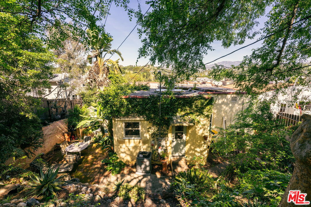 Property photo 32