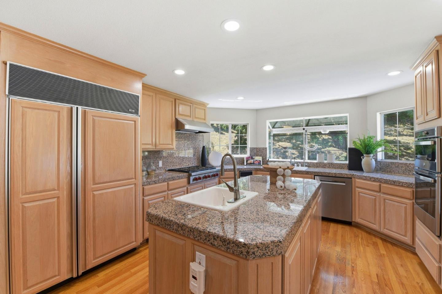Property photo 24
