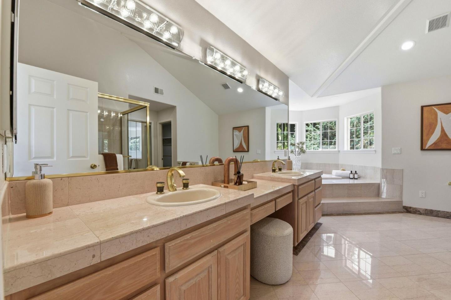 Property photo 51