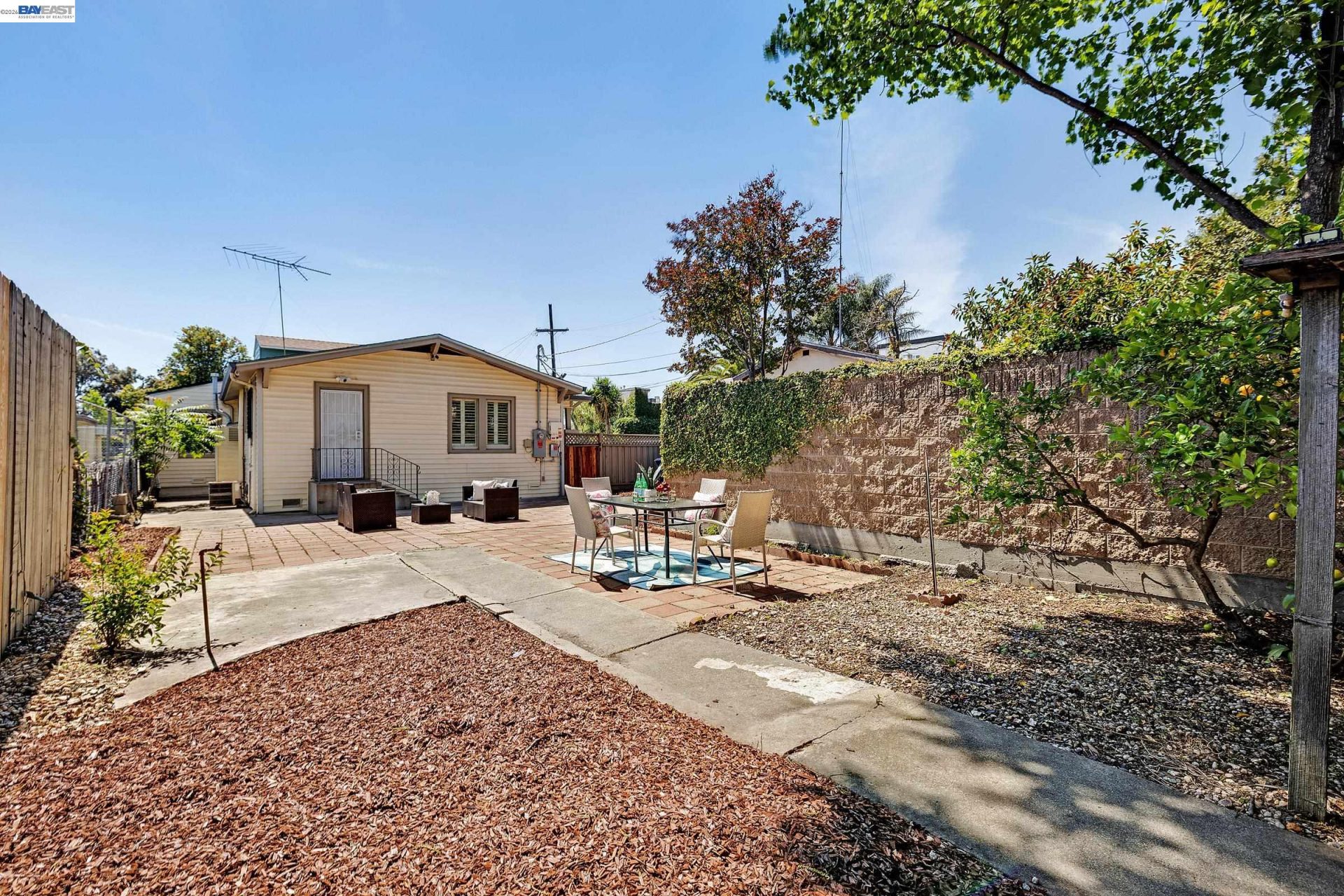 Property photo 23