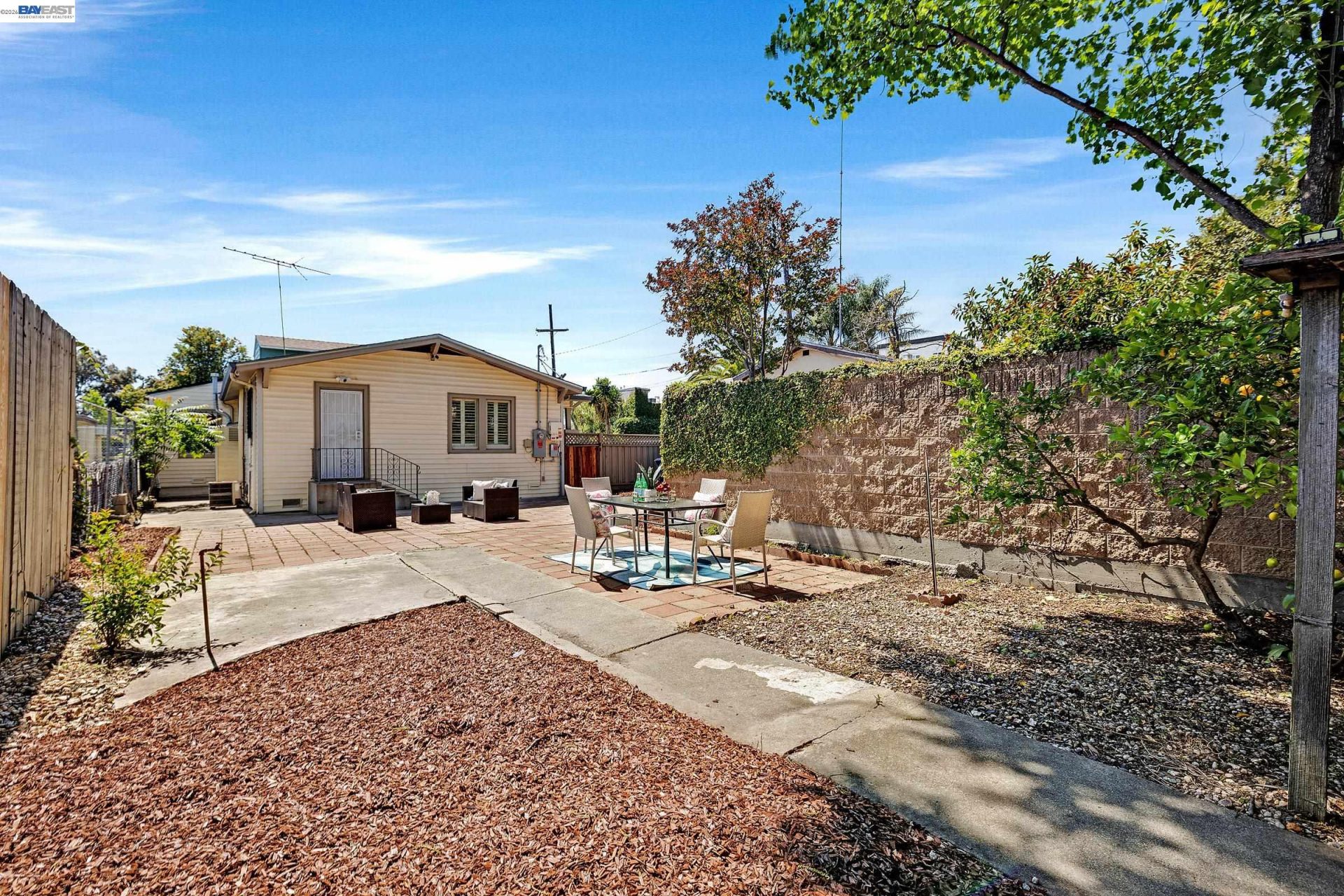 Property photo 24