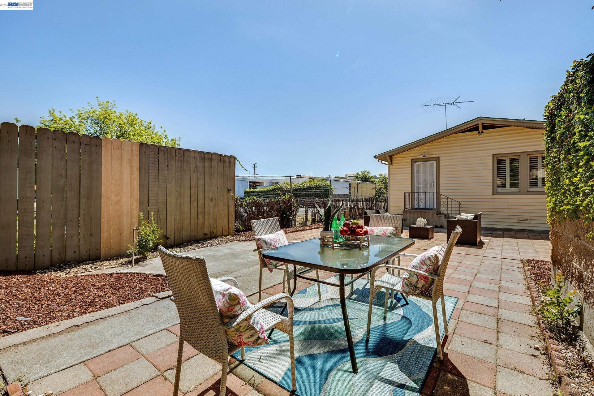 Property photo 28
