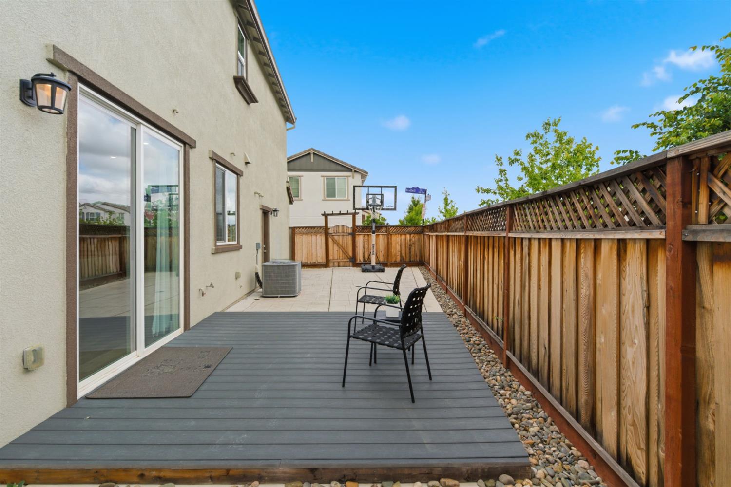 Property photo 43