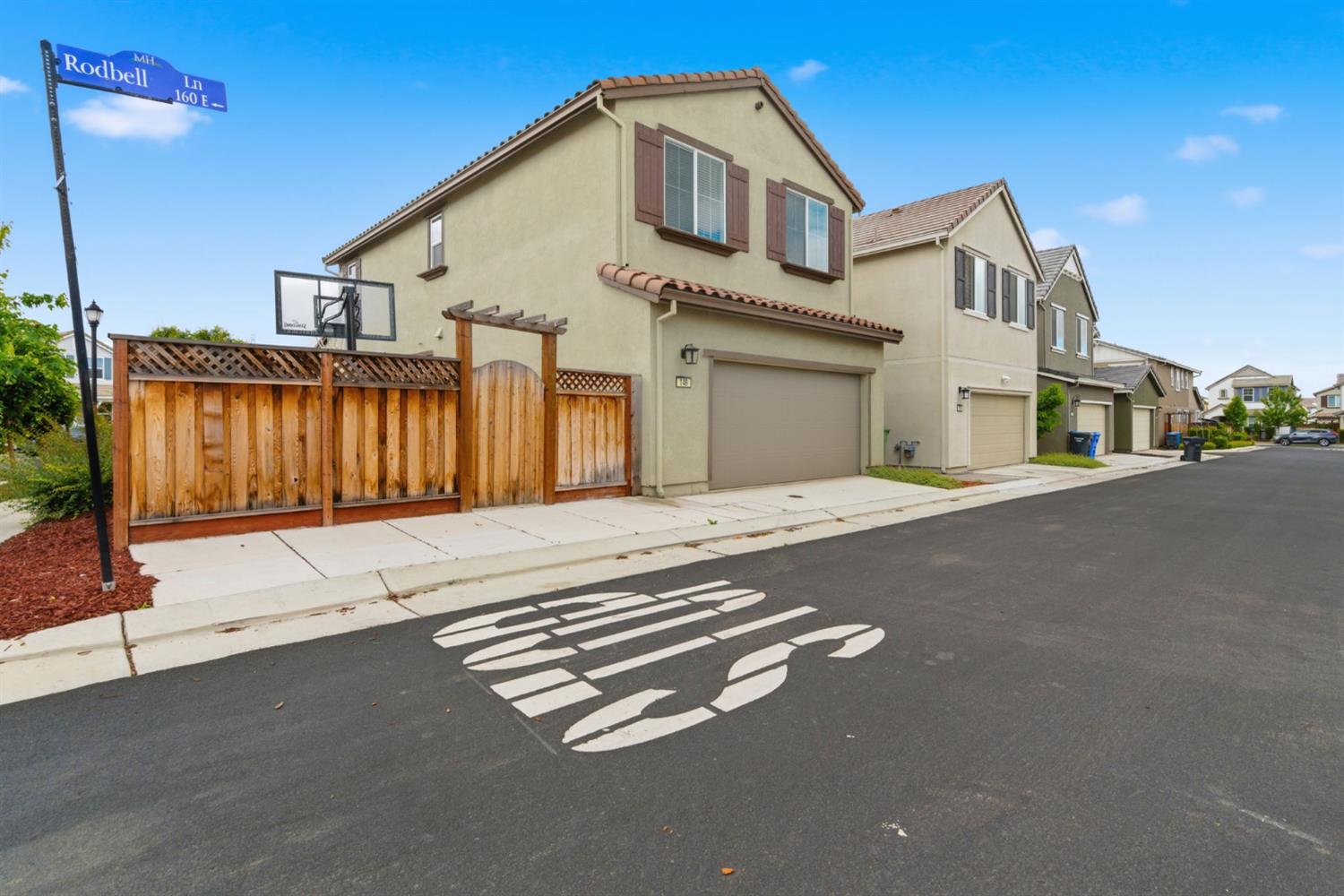 Property photo 46