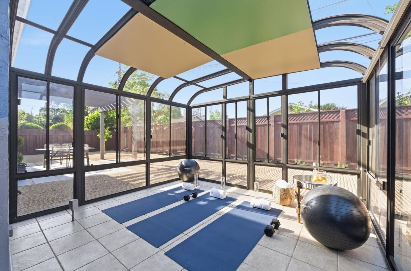 Property photo 38