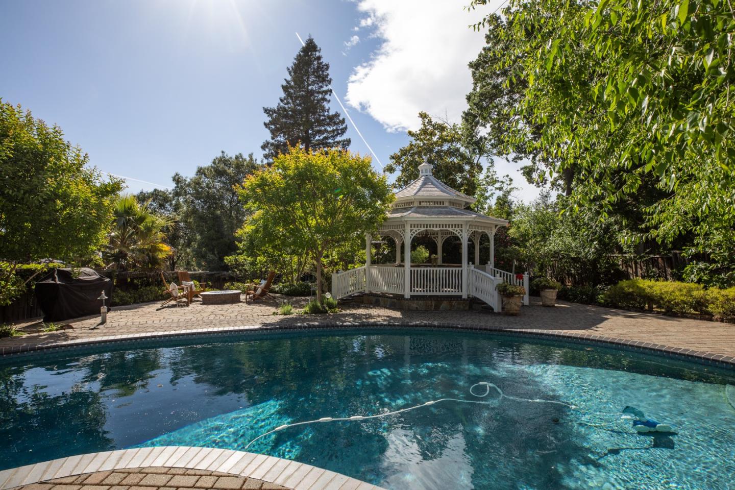 Property photo 28