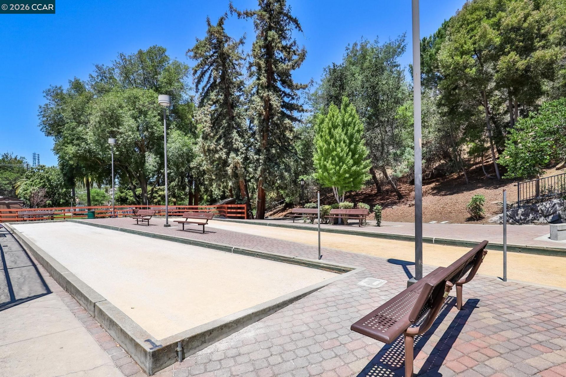 Property photo 37