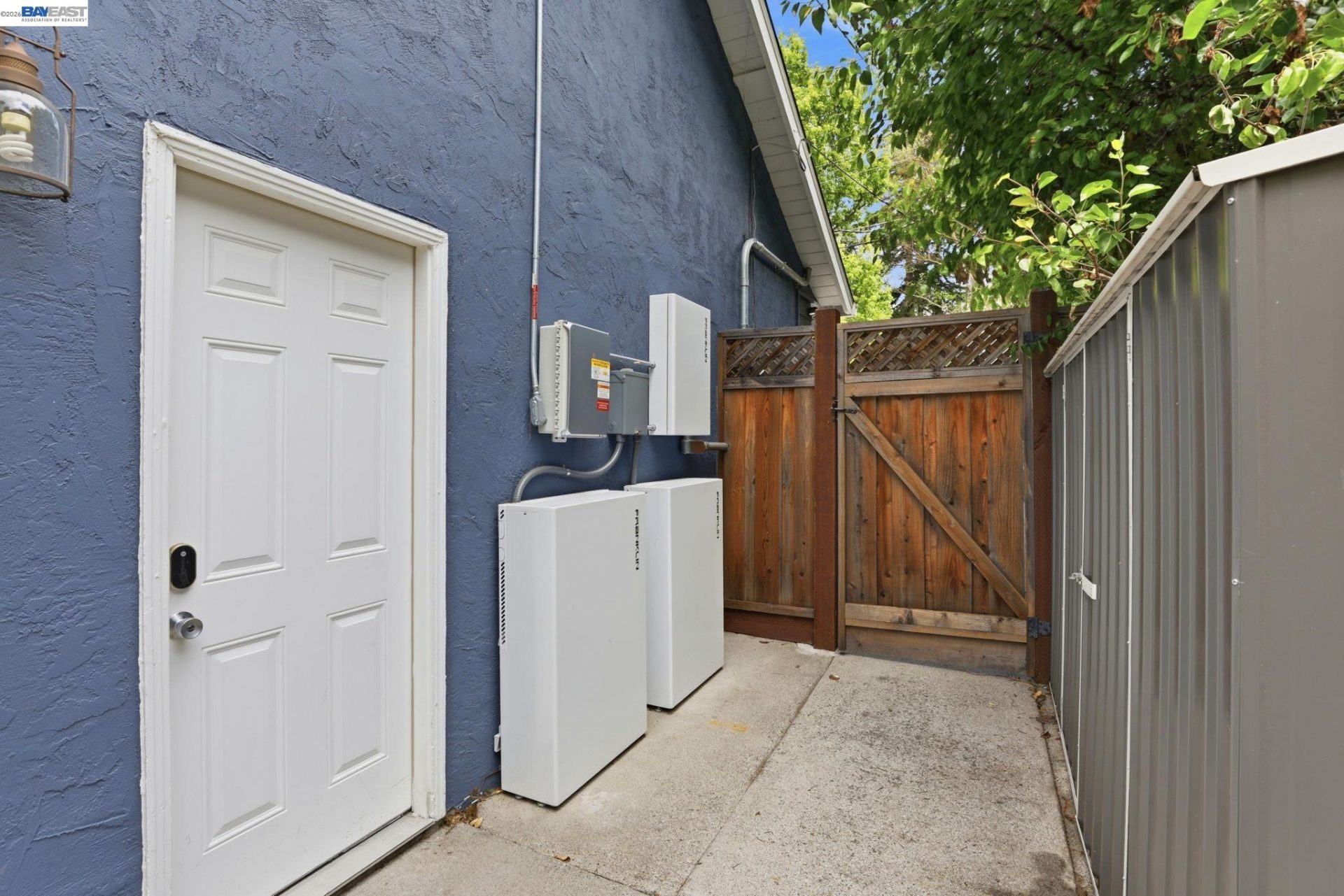 Property photo 44