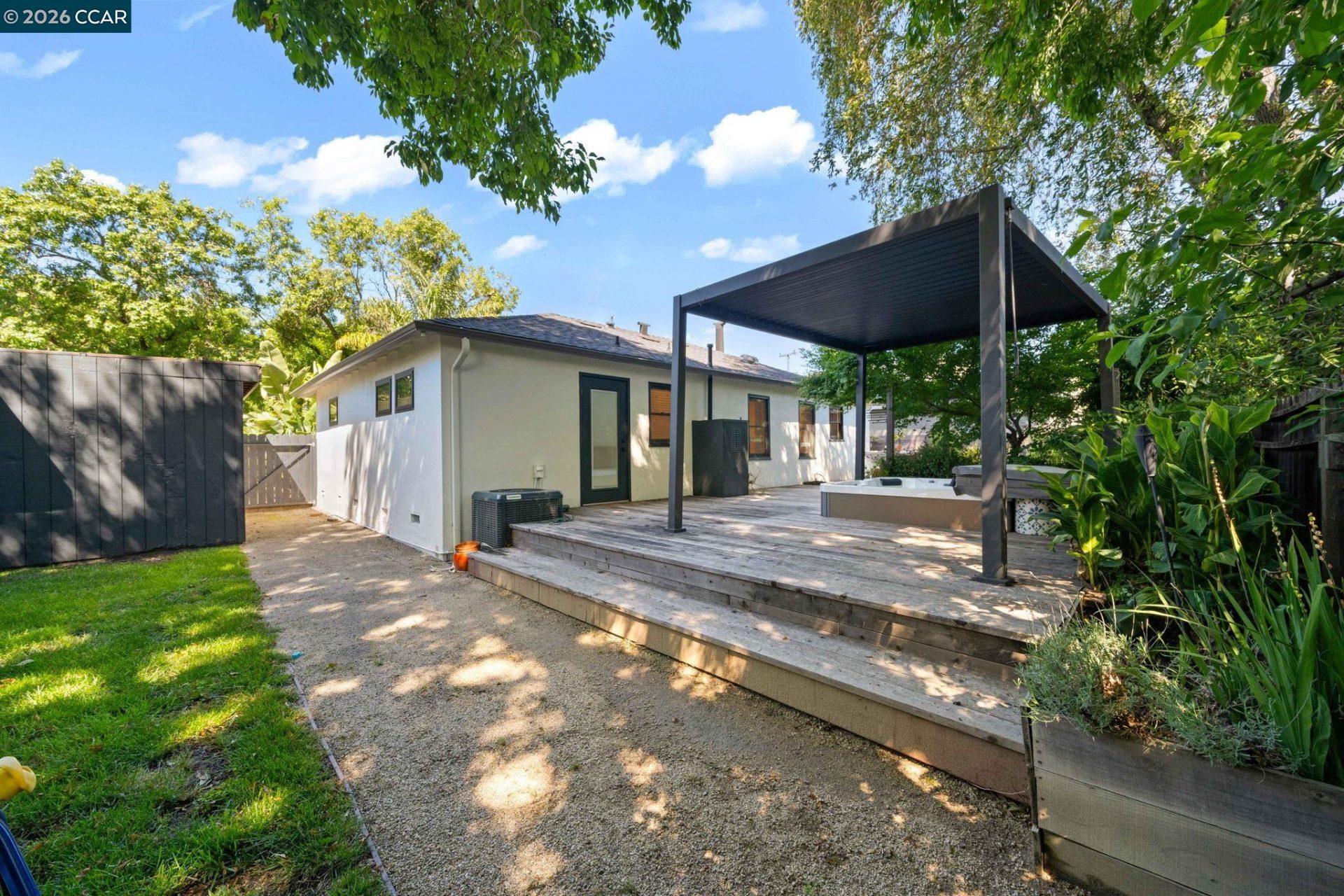 Property photo 35