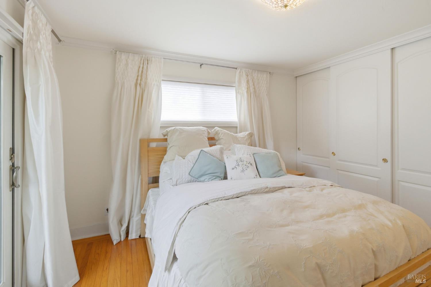 Property photo 24