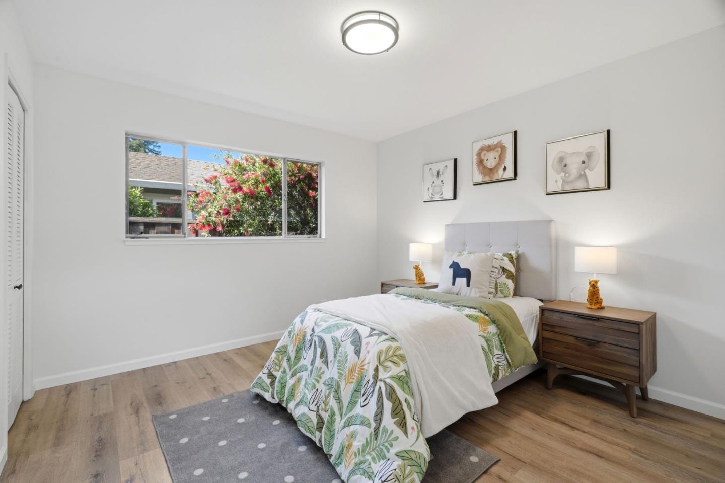 Property photo 28