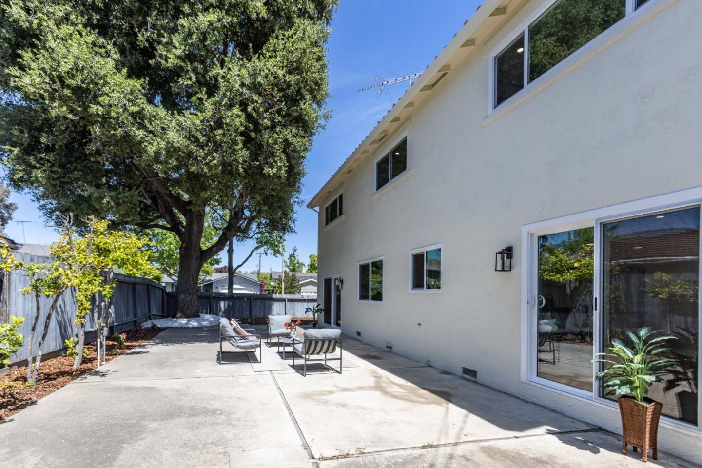 Property photo 36
