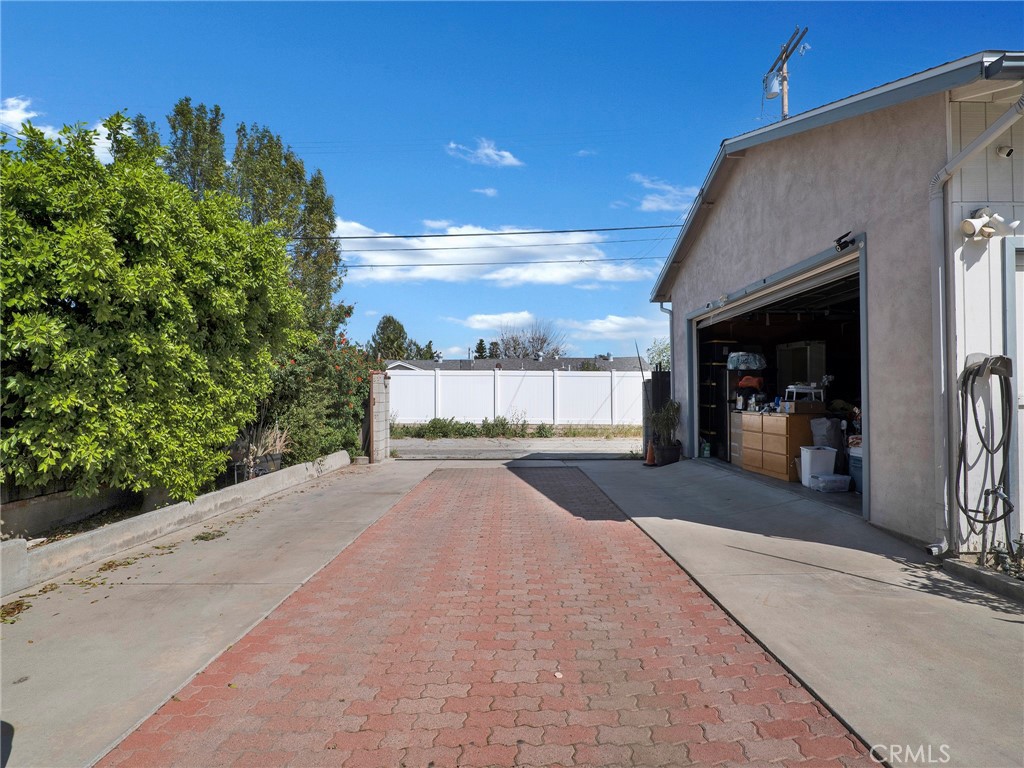 Property photo 32