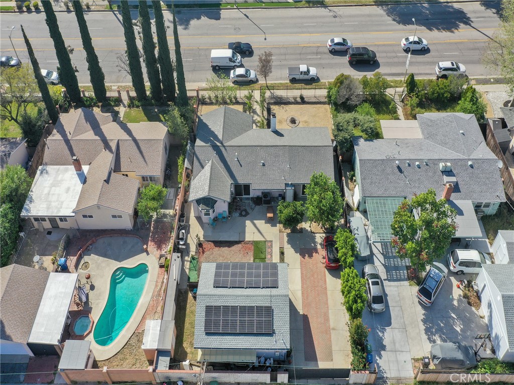 Property photo 37