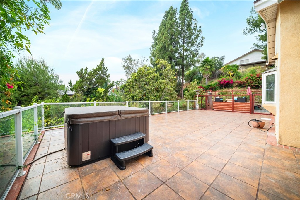 Property photo 37