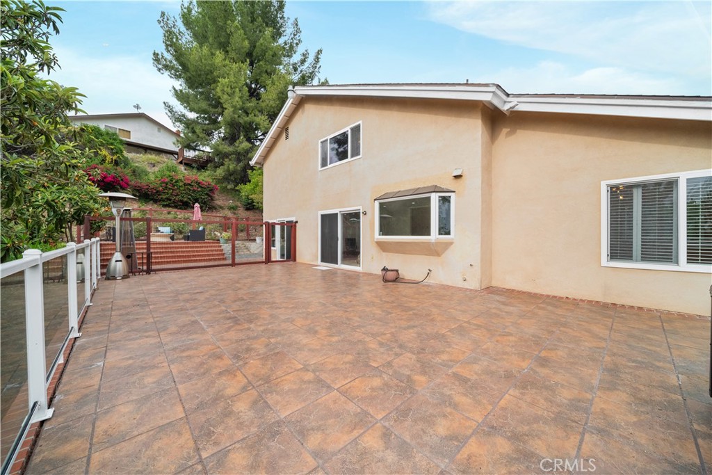 Property photo 38