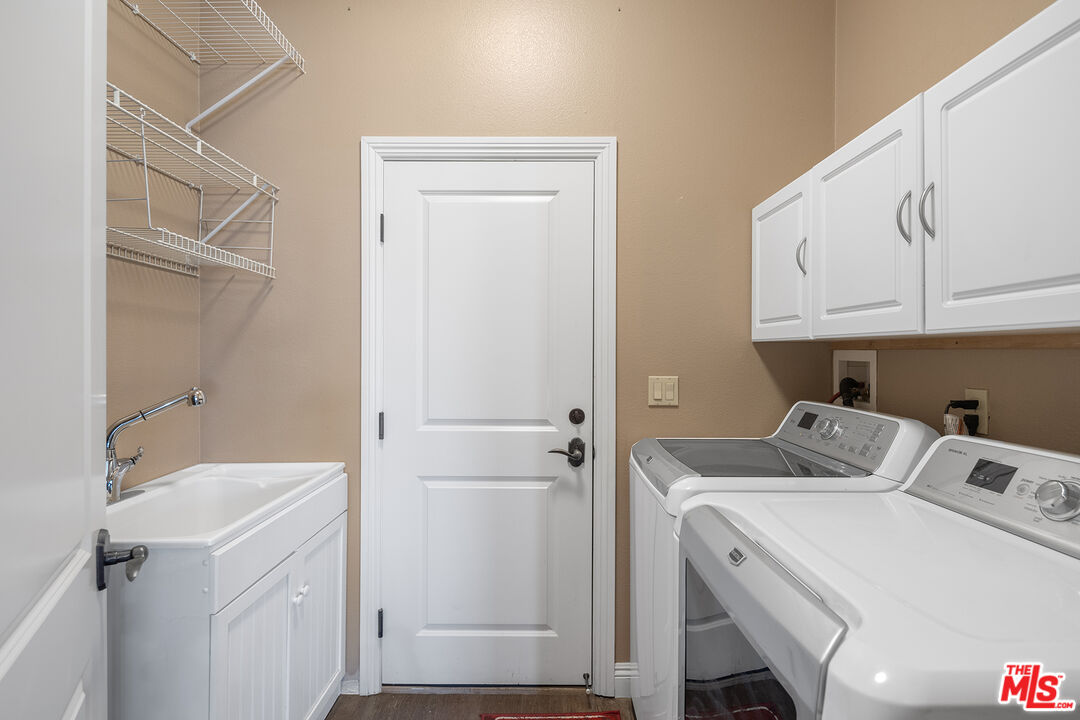 Property photo 40