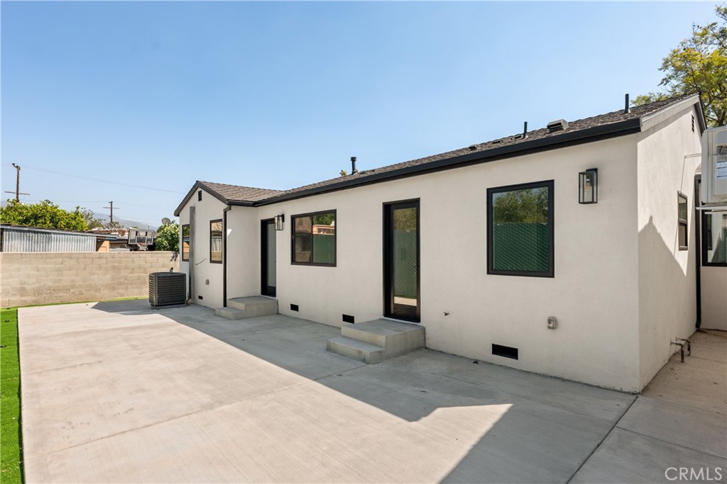 Property photo 23